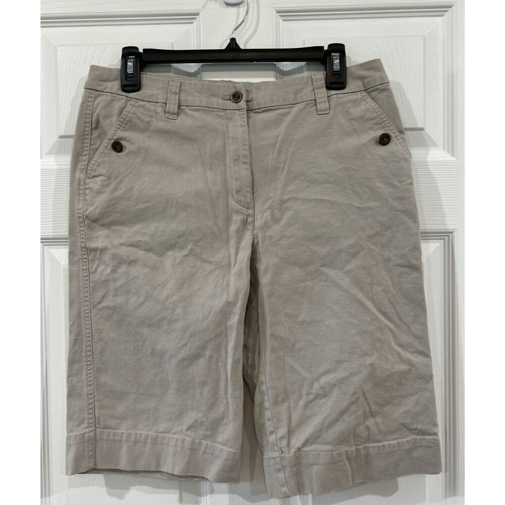 Chico’s 1 Tan Stretch Bermuda Walking Shorts Women's M 8 10 Slimming Cotton